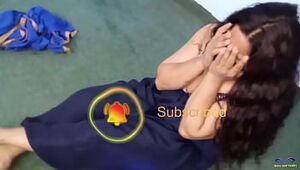 Indian erotic hot maid caught when cleaning room while dancing nacked homemade
